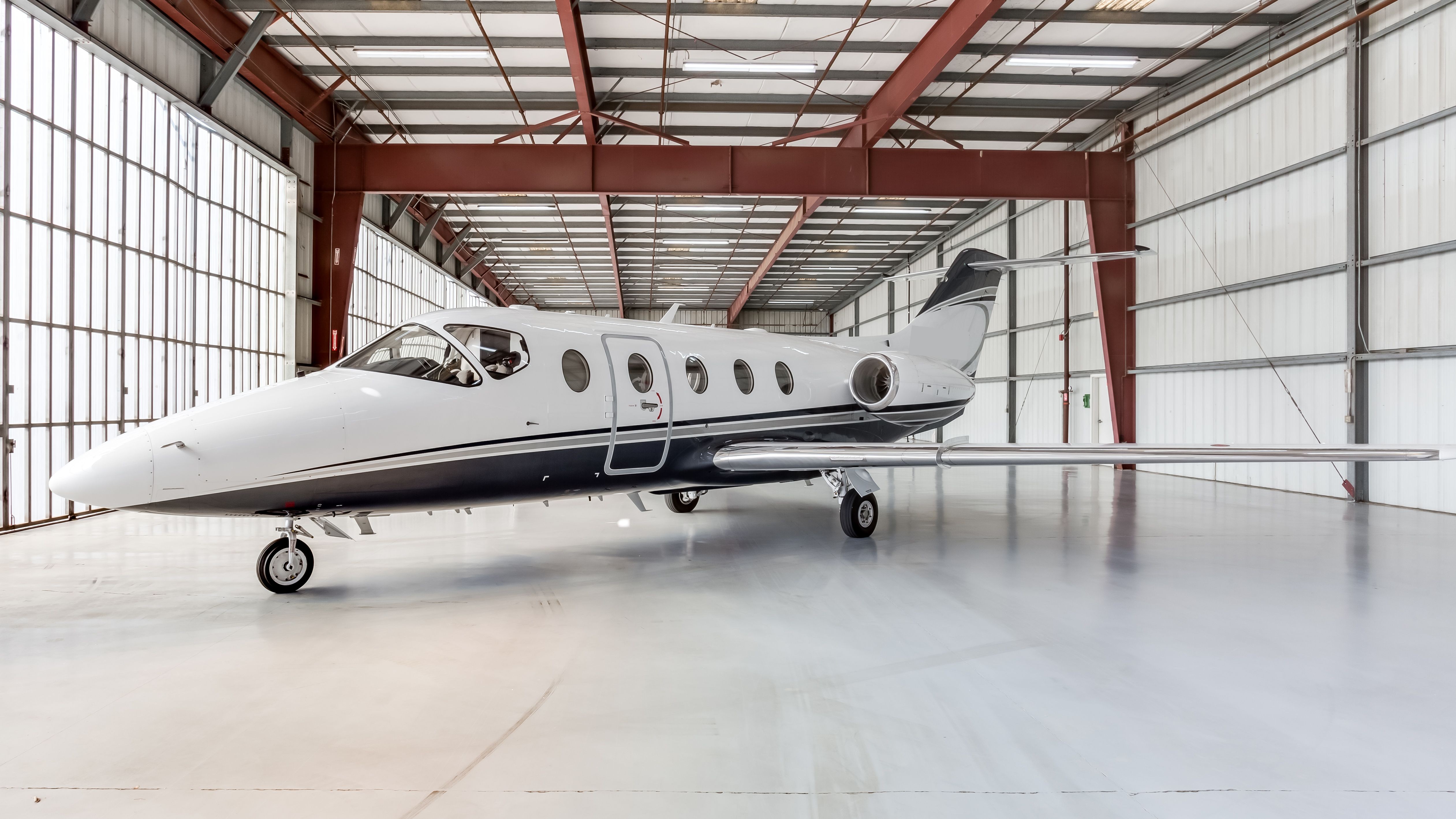 N125DJ photo