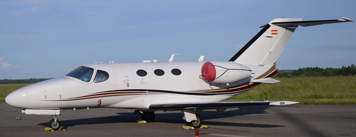 OE-FZE photo