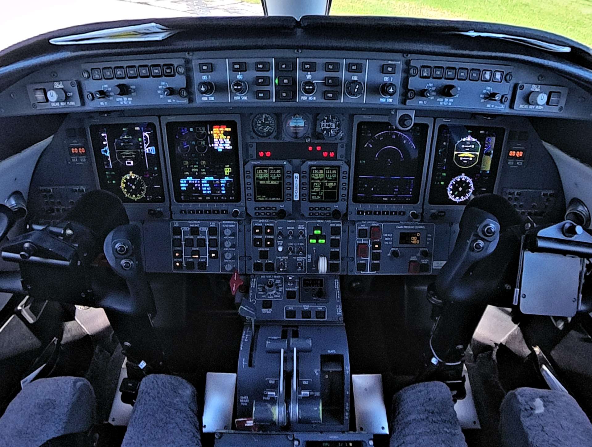 N133VS photo