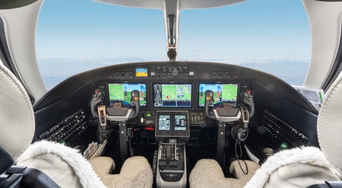 N700JH photo