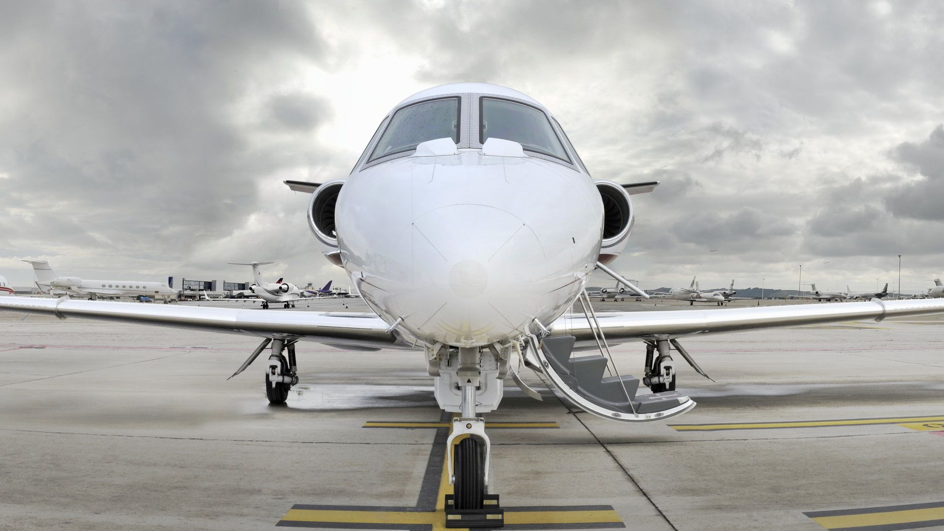 EC-LYL photo