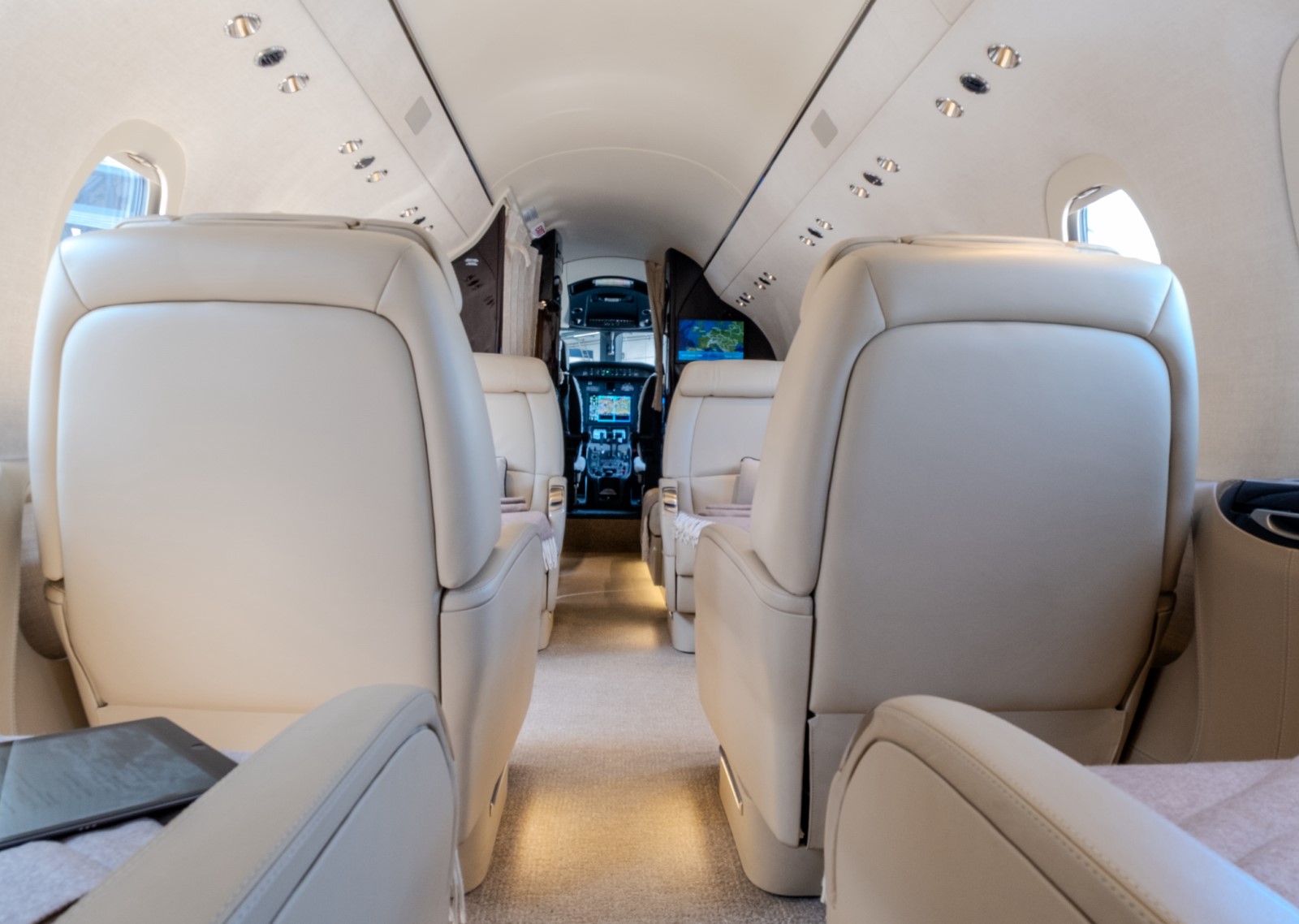 LX-FVI photo