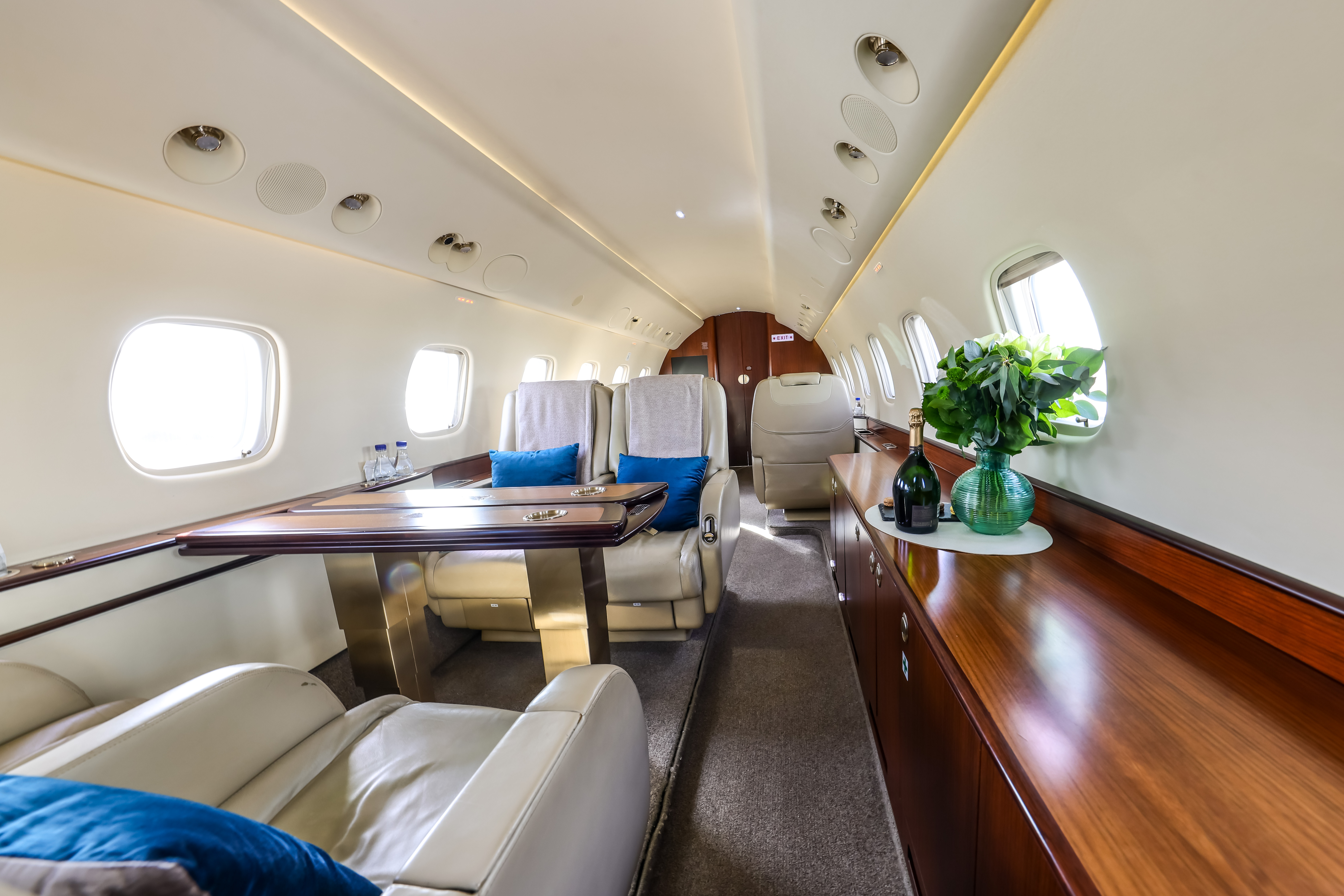 F-HSTB photo