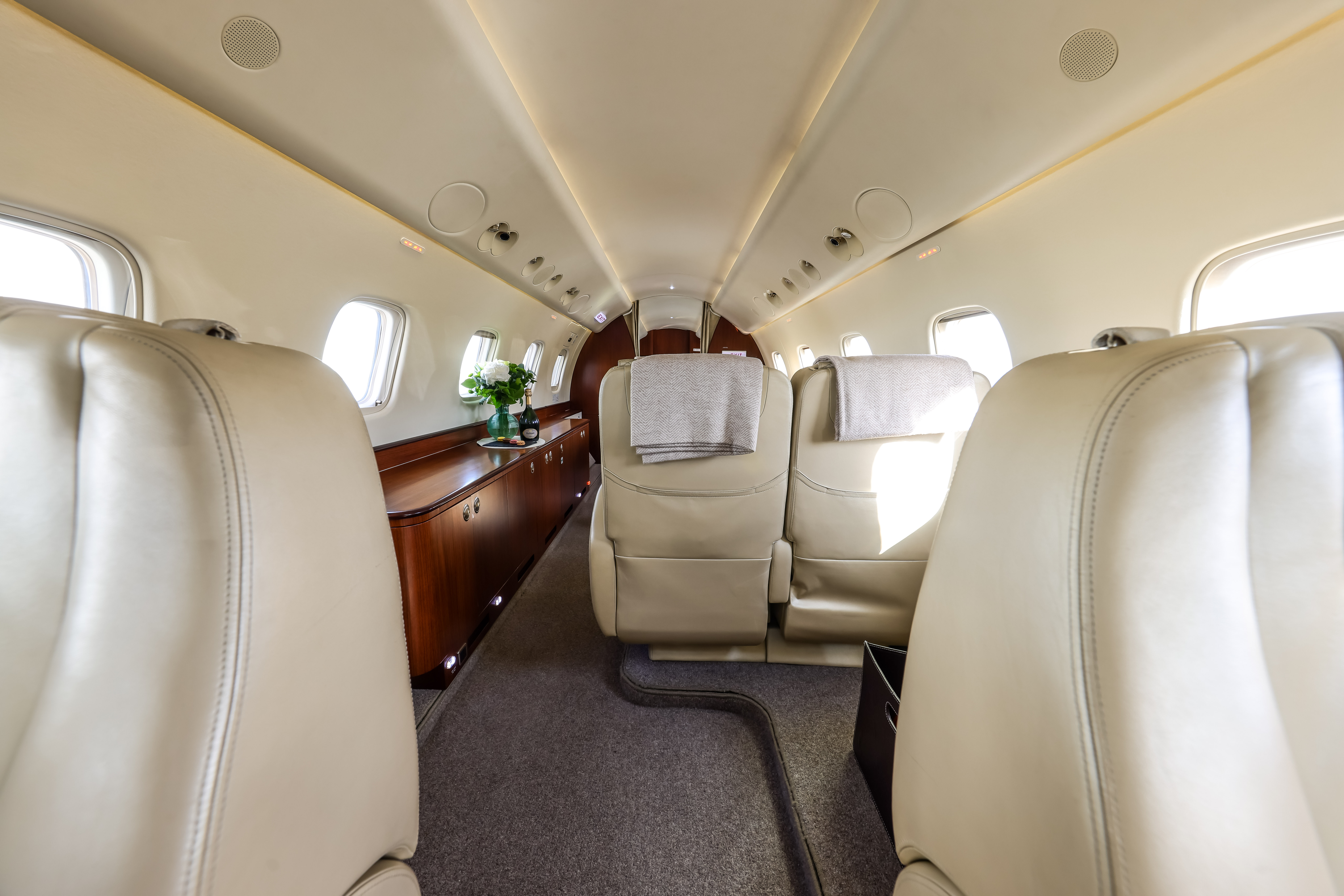 F-HSTB photo