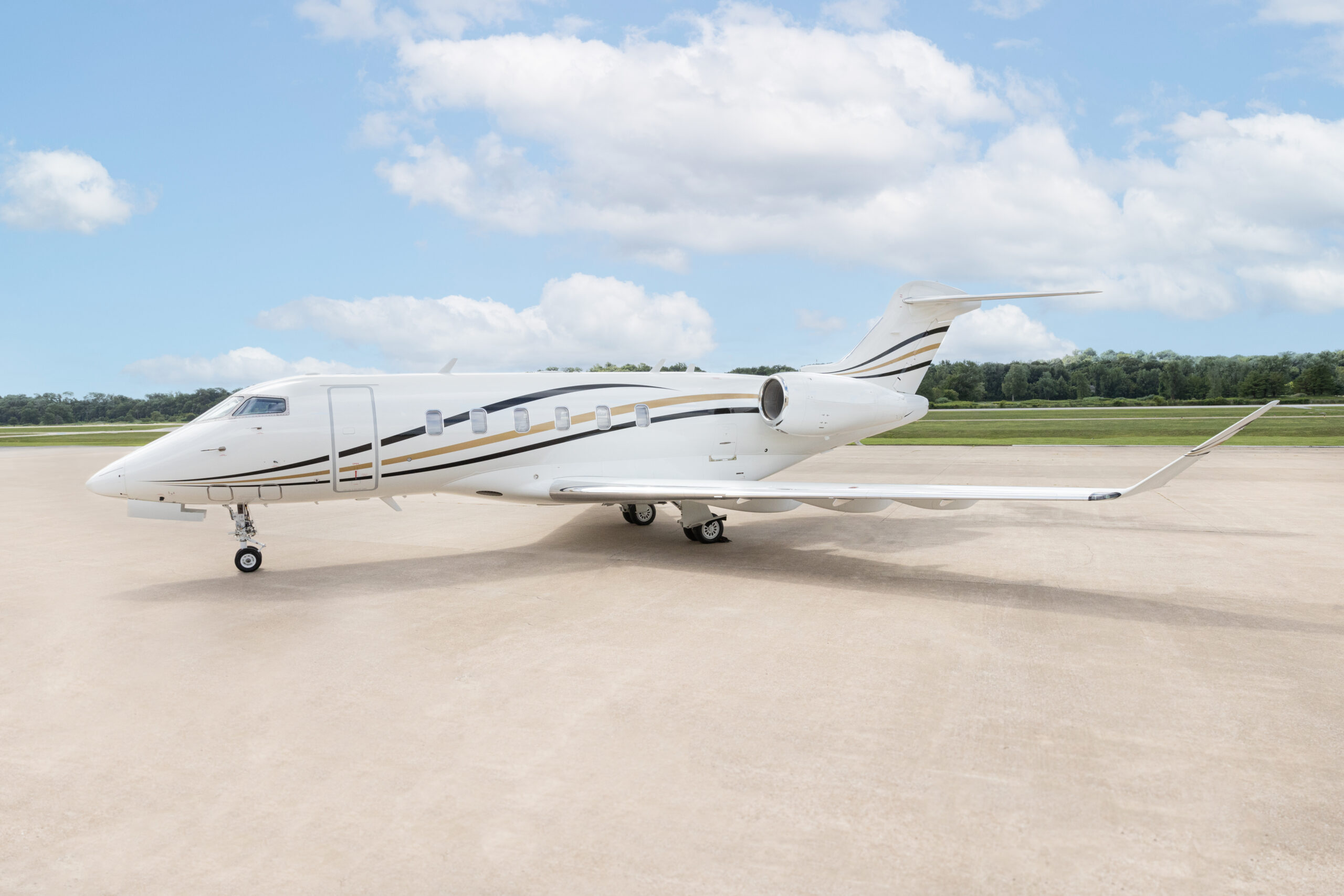 N350LY photo