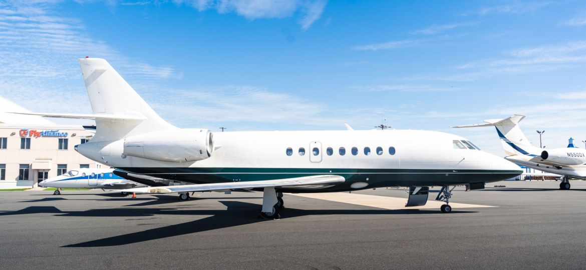 N110AB photo