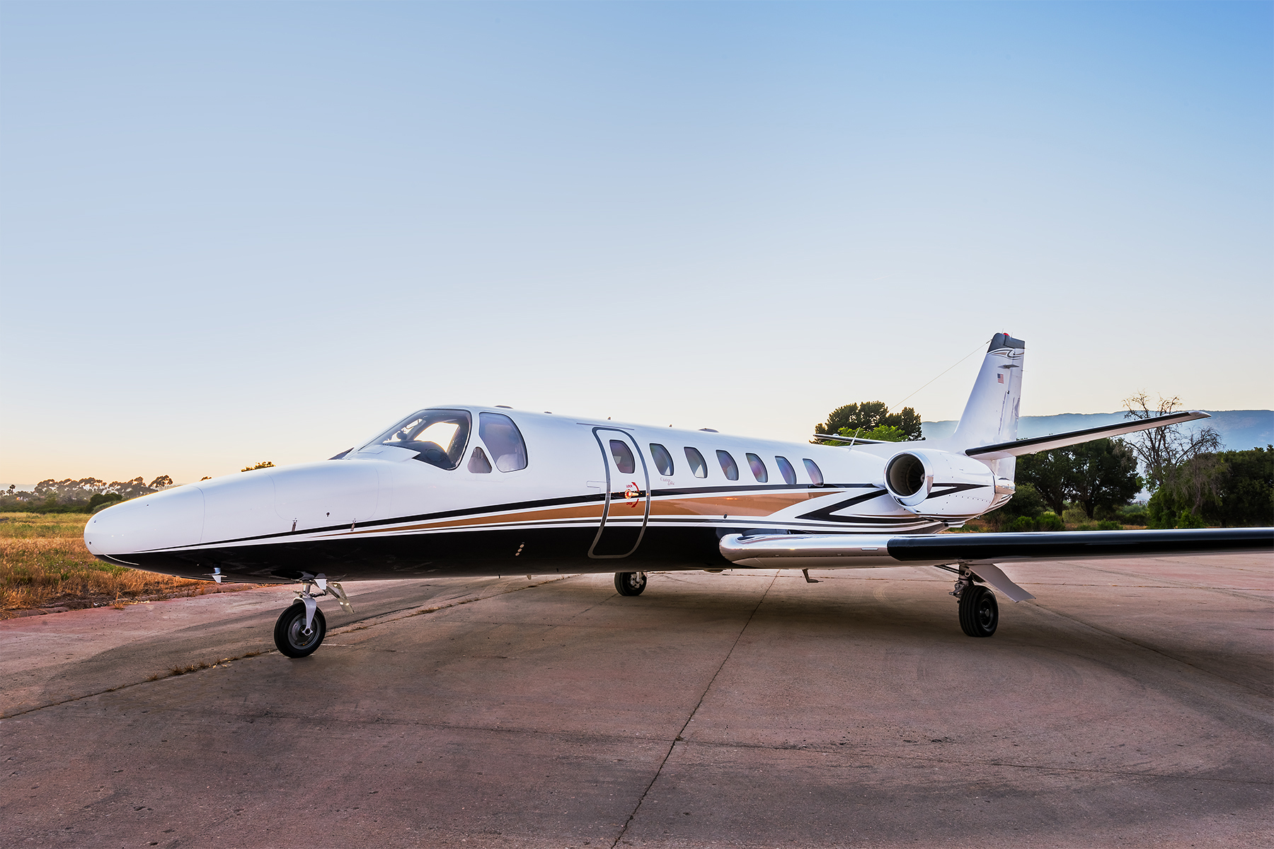 N579BJ photo