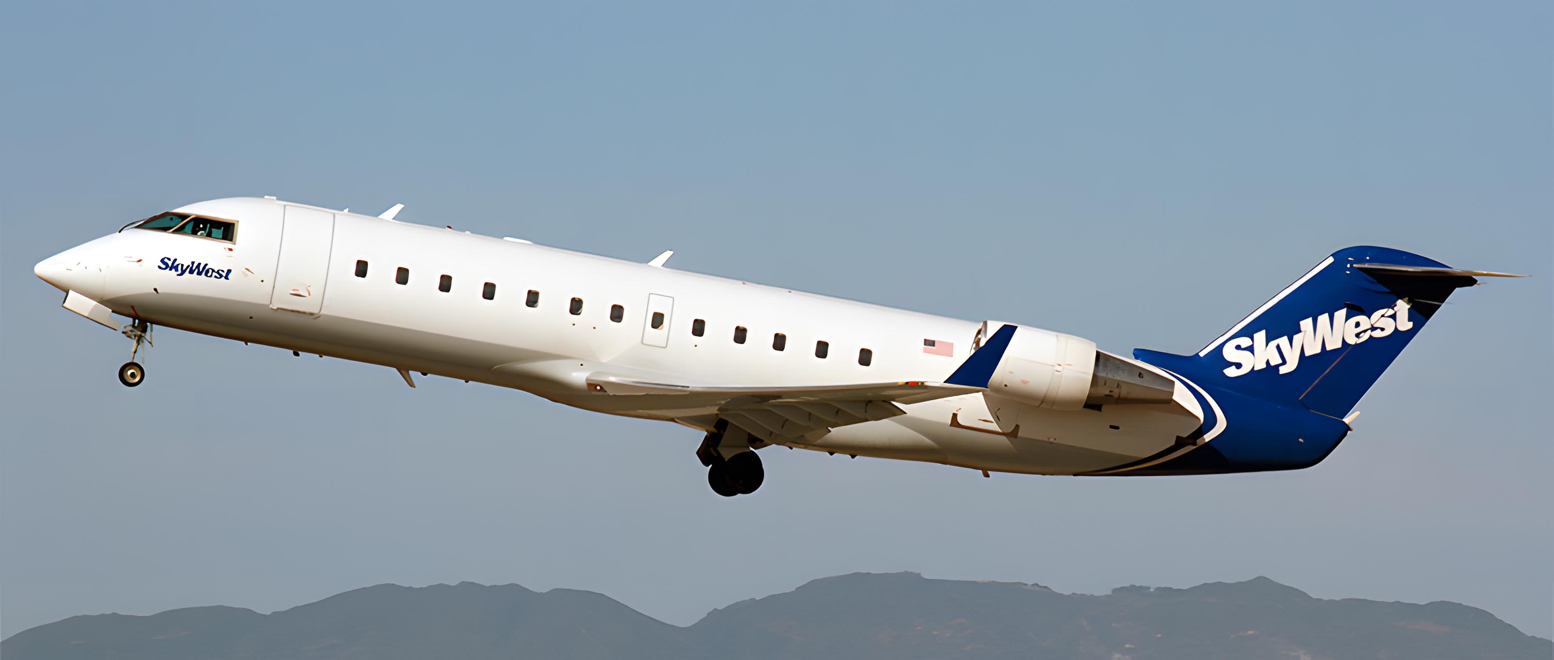 Bombardier CRJ100/200 private jet