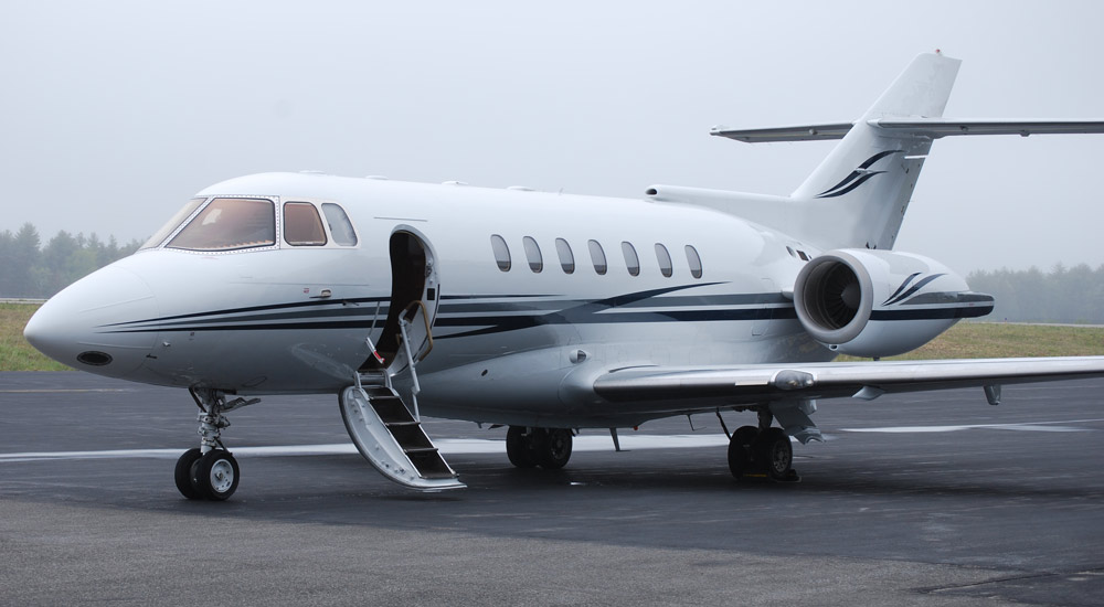 Hawker 1000A private jet