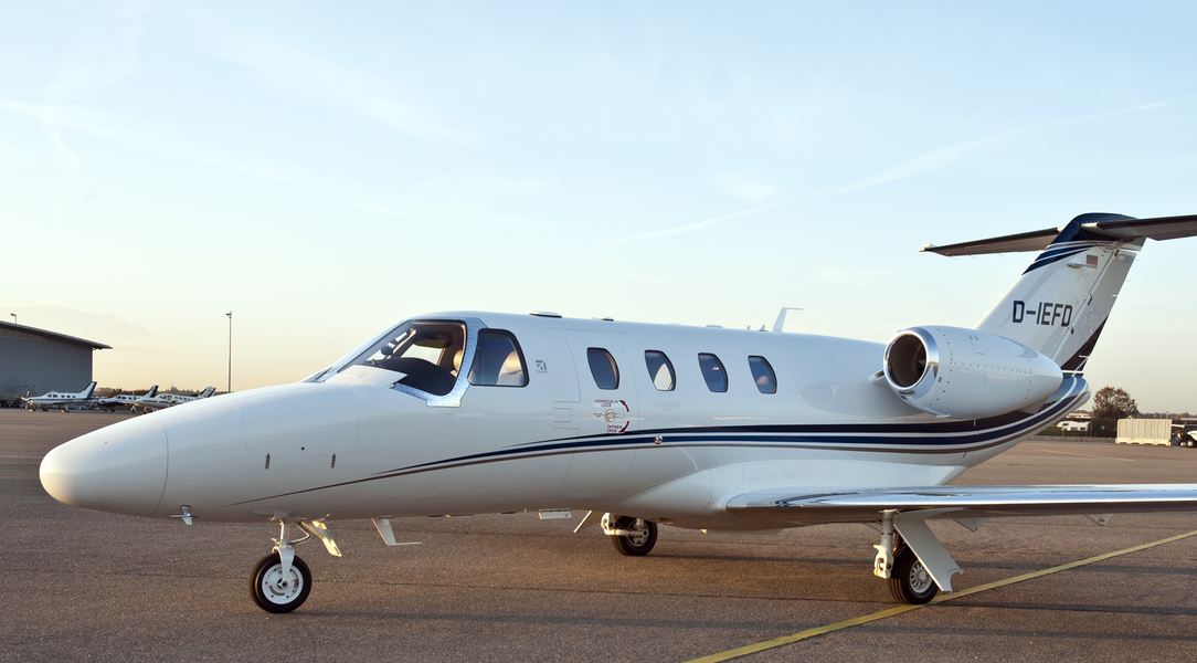 Citation M2 private jet
