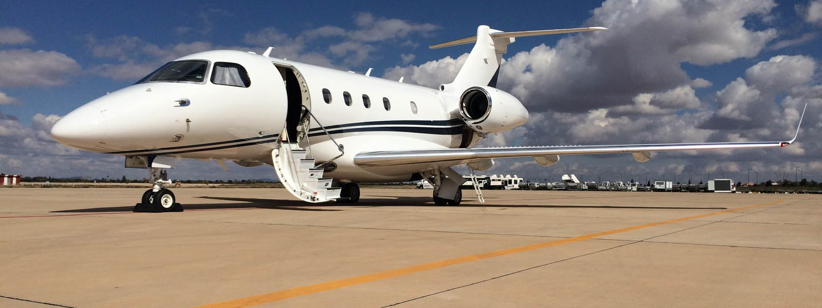 Legacy 450 private jet