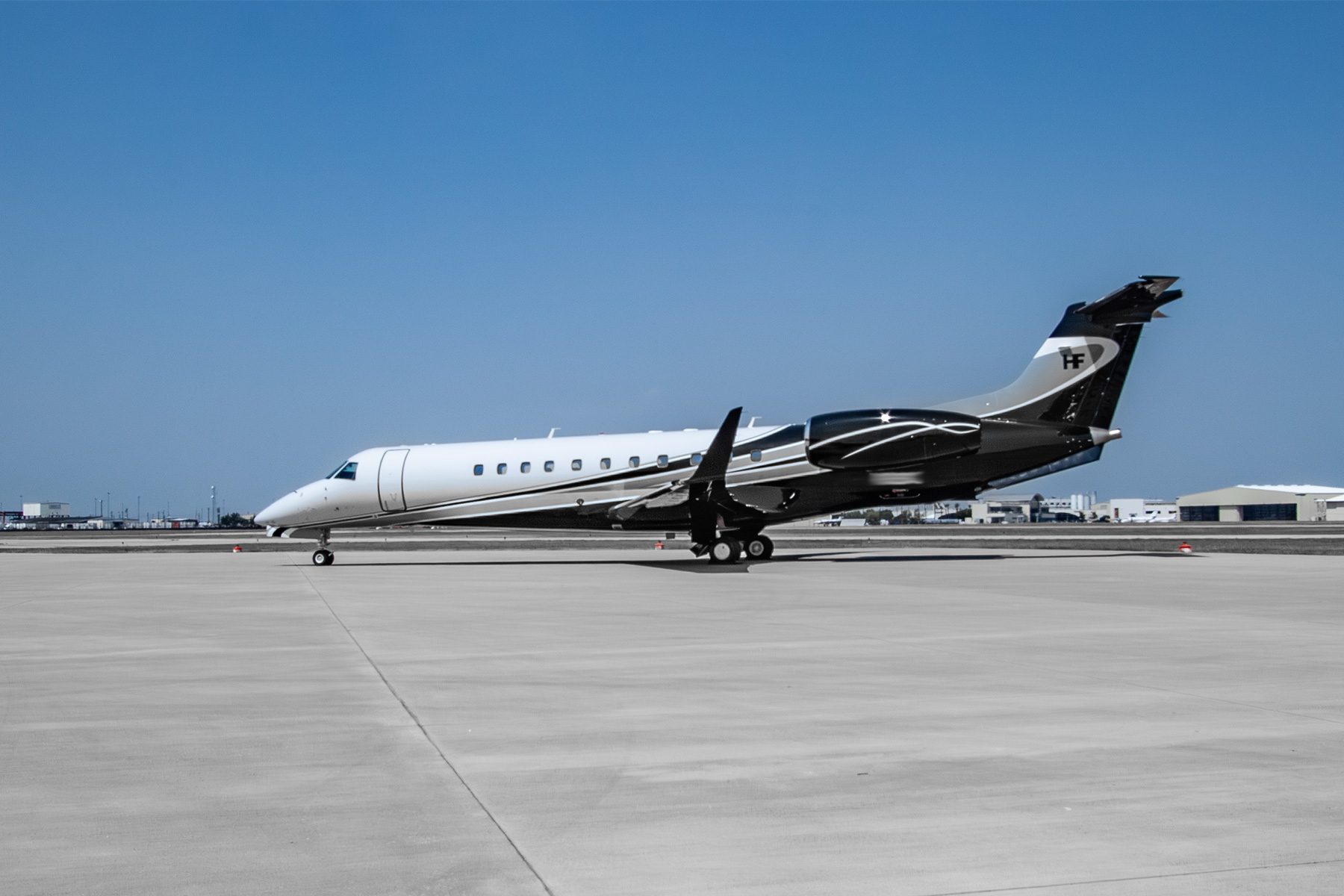 Embraer Legacy 600