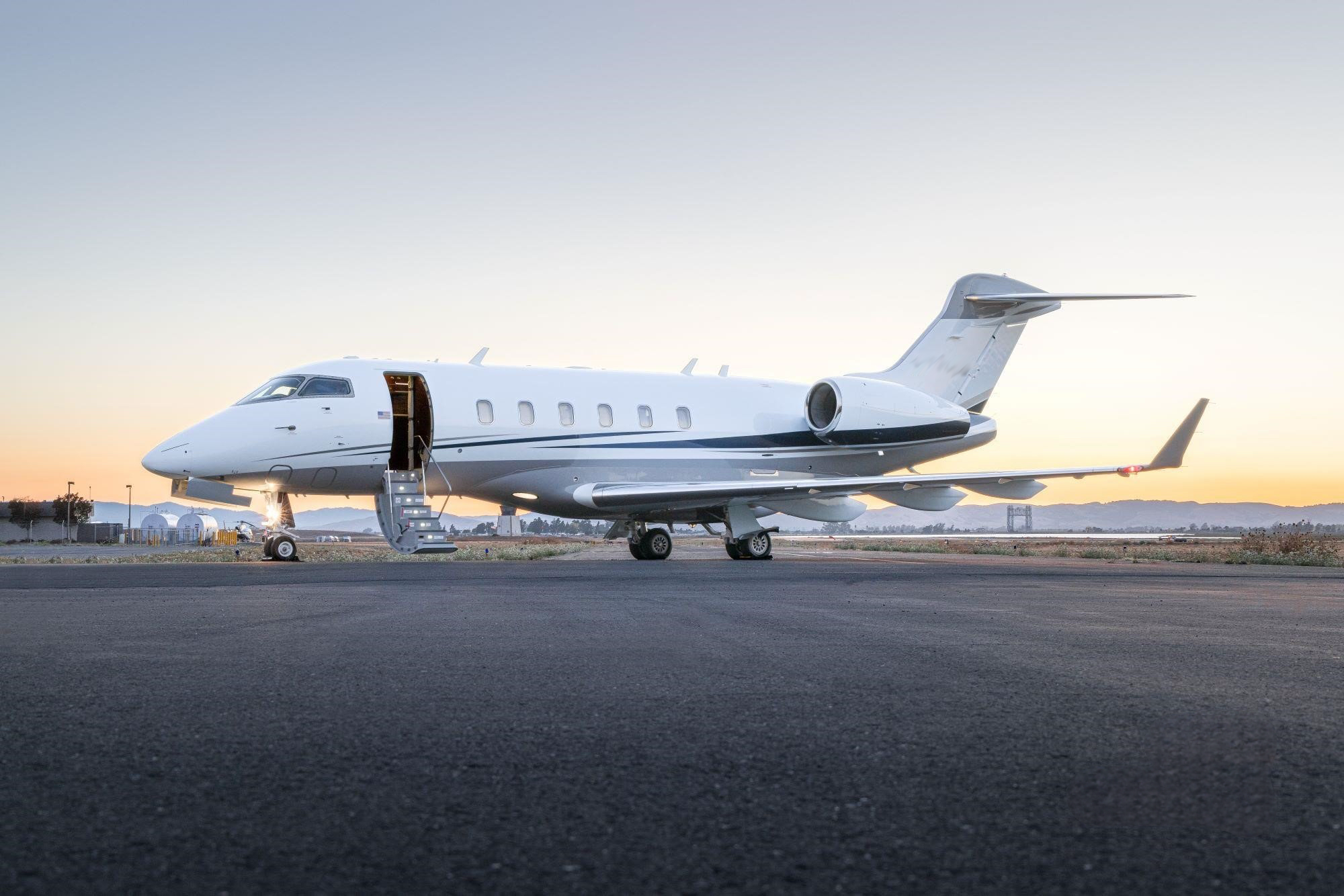Bombardier Challenger 300