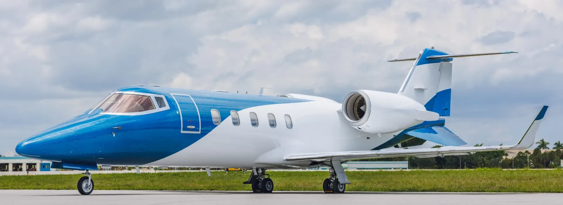 Bombardier Learjet 60